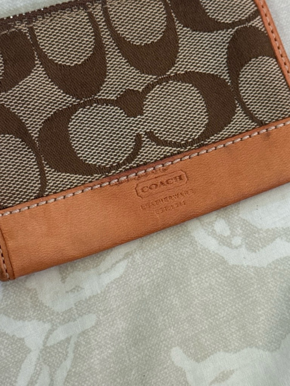 Vintage Coach Card Case - Picture 5 of 5